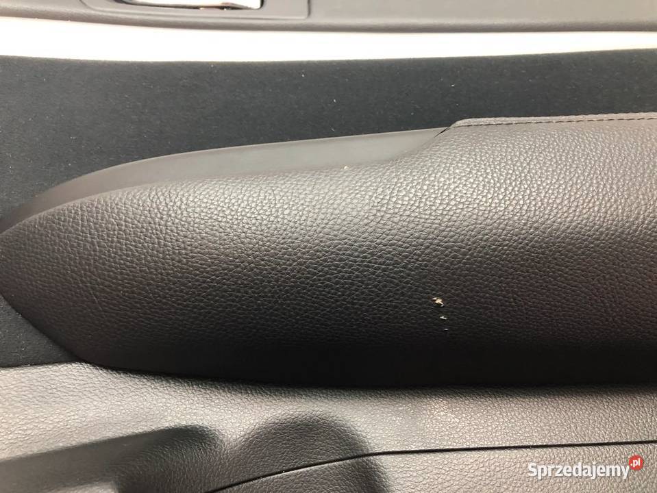 SUBARU OUTBACK IV 4 2010R TAPICERKA BOCZEK DRZWI Skarżysko-Kamienna