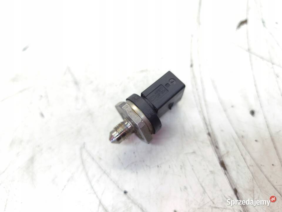 CZUJNIK CIŚNIENIA PALIWA AUDI VOLKSWAGEN SEAT Przystajń