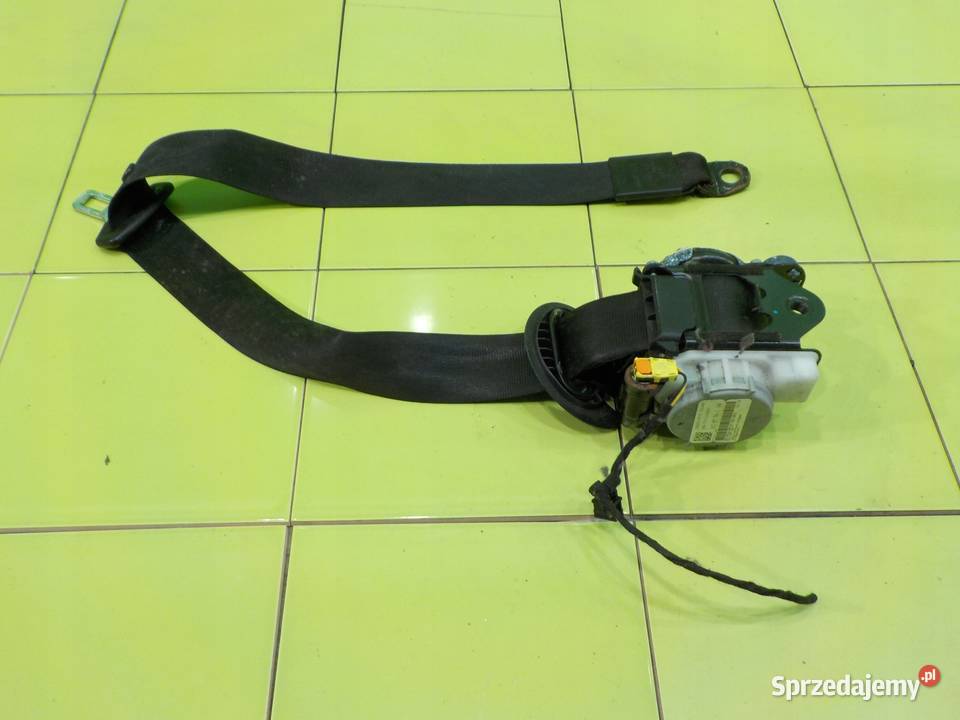 AUDI A1 8X 16 TDI 11r 3D pas bezpieczenstwa