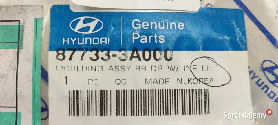 LISTWA DRZWIOWA LEWY TYŁ HYUNDAI TRAJET 9908