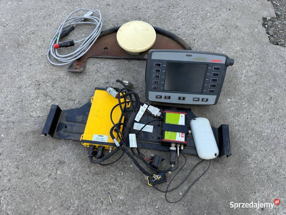 GPS komplet RTK zdemontowany z ciągnika Claas Nowa Ruda