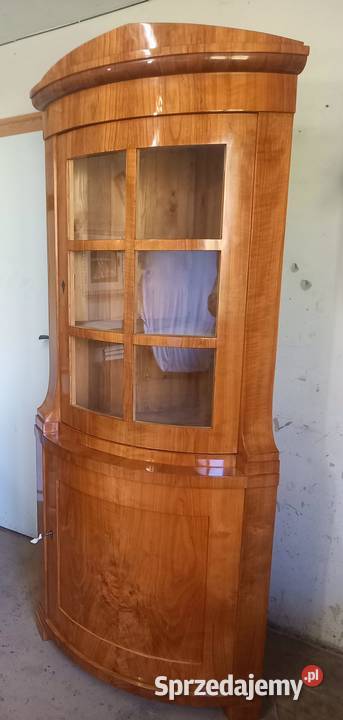 Kątnik biblioteczka