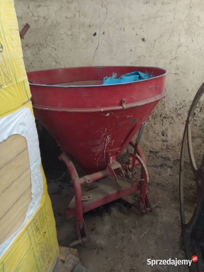 Rozsiewacz nawozów lejek Kowal