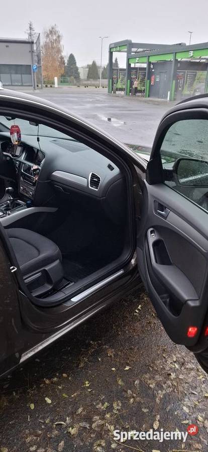 Sprzedaję Audi A4 B8 20tdi z 2013 roku elektryczne szyby A4 Sieradz
