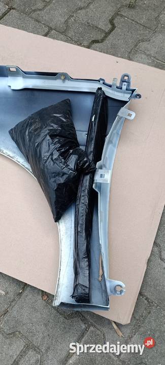 Przedni błotnik MEGANE 4 kod lakieru DV369 Karoseria dolnośląskie