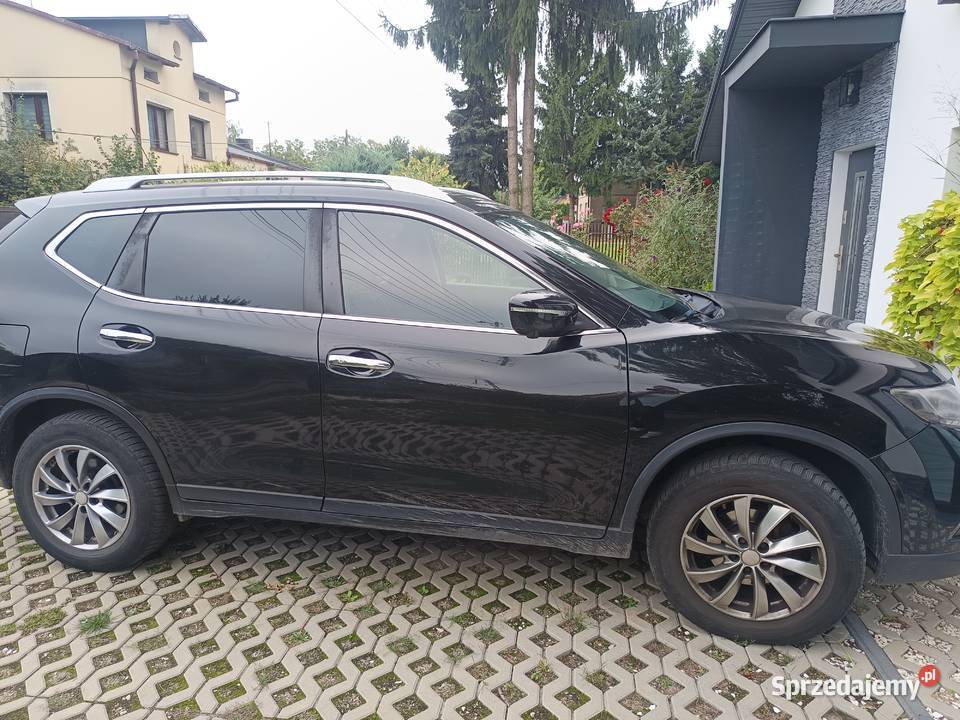 Nissan x trail skórzana tapicerka X-Trail Lutomiersk