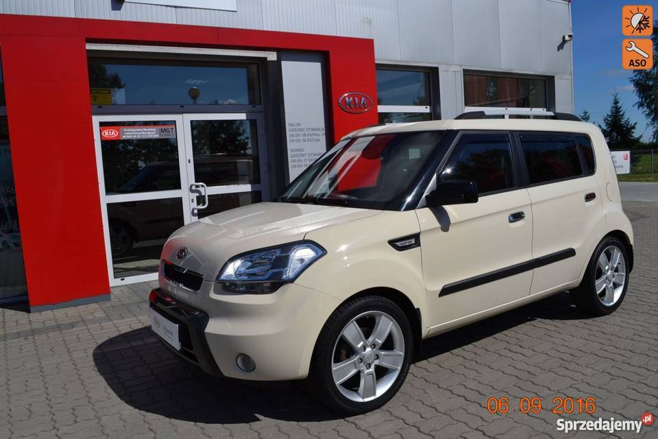 Kia nieuszkodzony kremowy Soul Łowicz