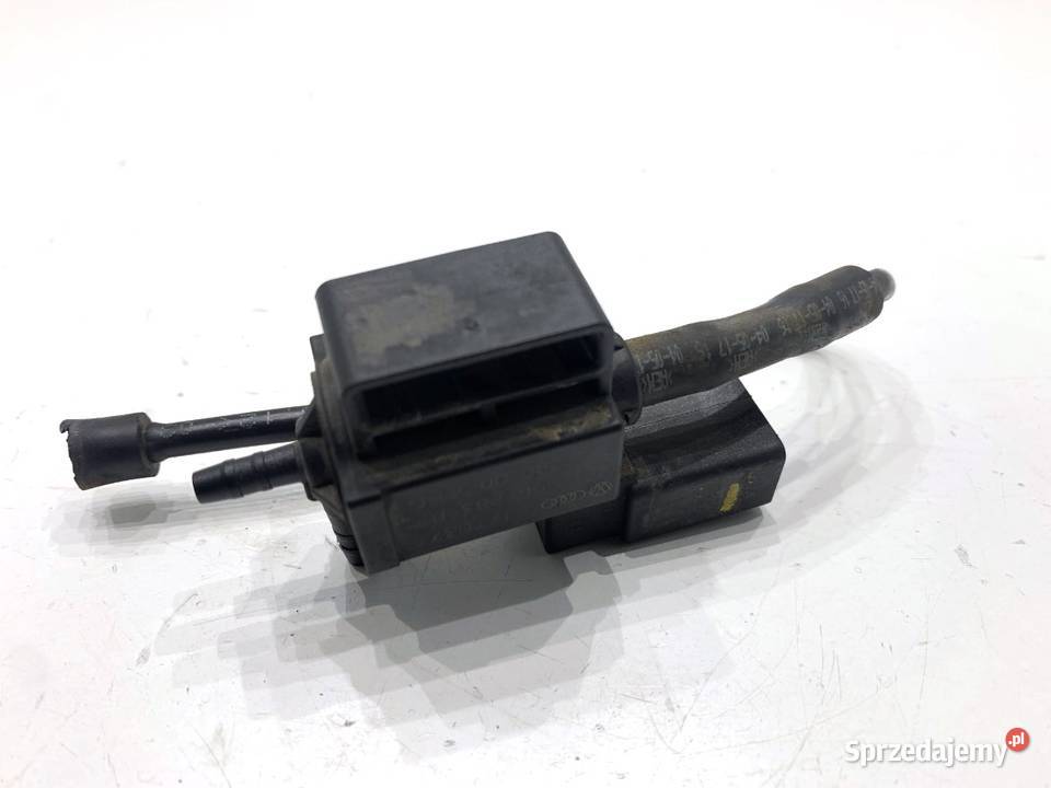 ZAWÓR PODCIŚNIENIA AUDI A6 C7 40 605 06H906283B osobowe podkarpackie