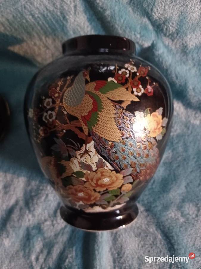 Porcelana Japonia amforka z pokrywą8 Łódź