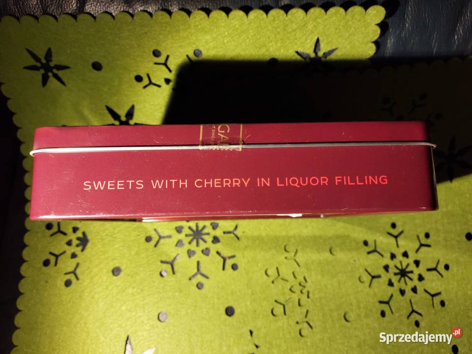 puszka metalowa twarz w okularach dolnośląskie Wrocław