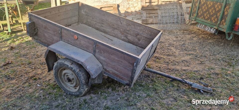 Przyczepka samochodowa