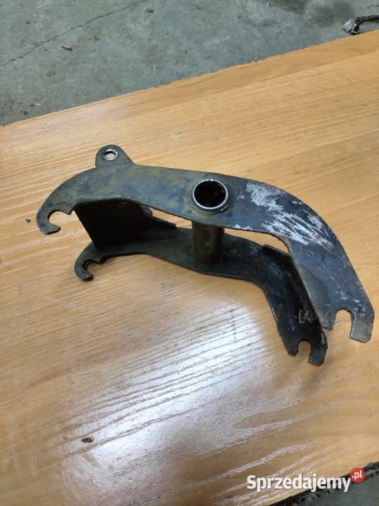 Uchwyt silnika Cezeta 350 Łubno