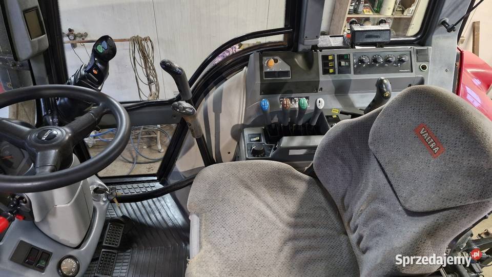 Valtra t 130 super stan Valtra Jabłoń Kościelna