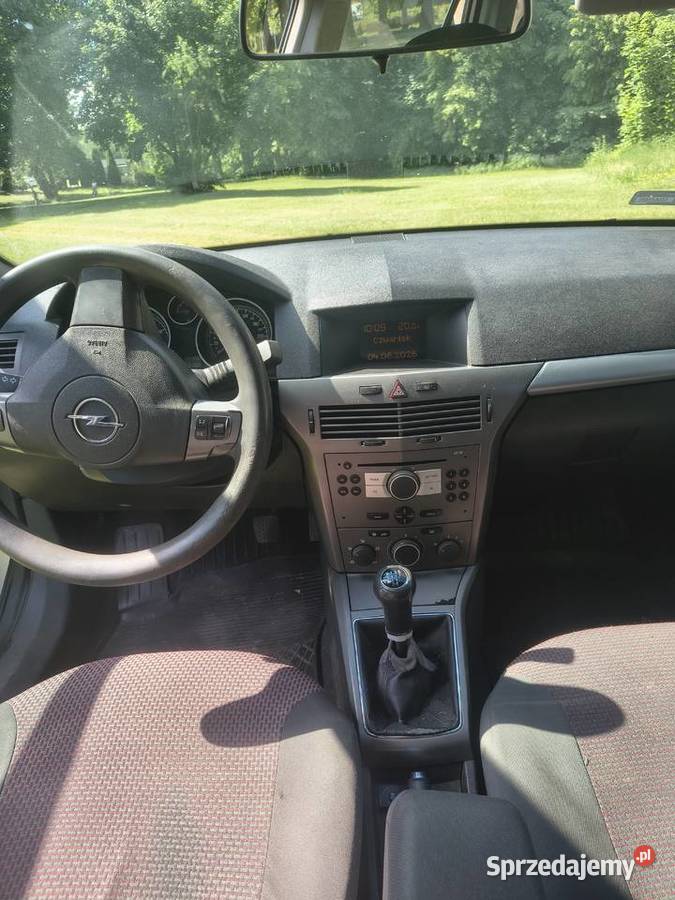 Sprzedam Opel Astra Combi 250000km Minikowo