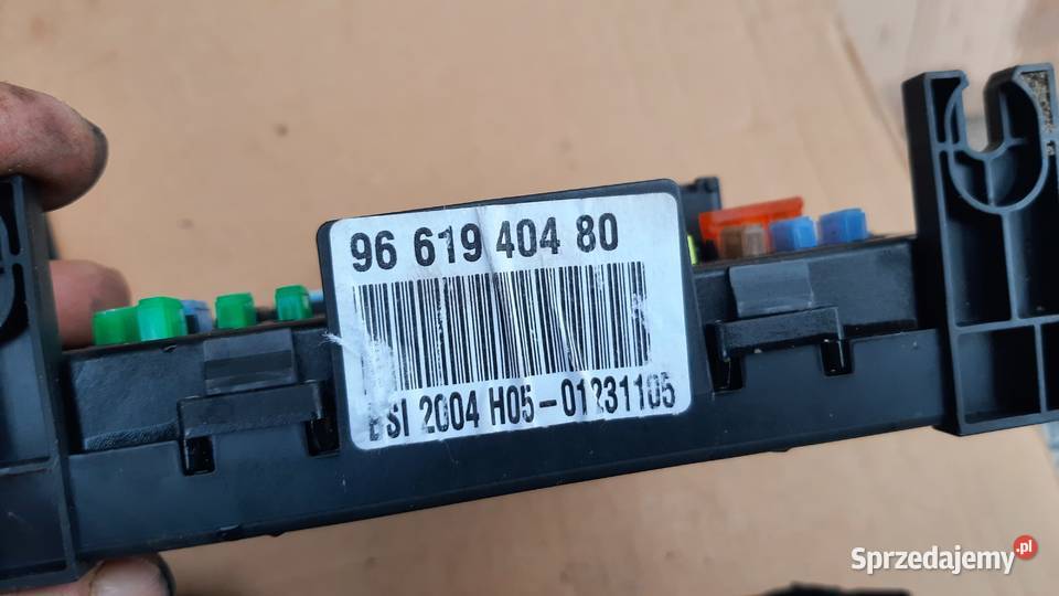 zestaw startowy Citroen C4 I 16 16V 9657595880 osobowe
