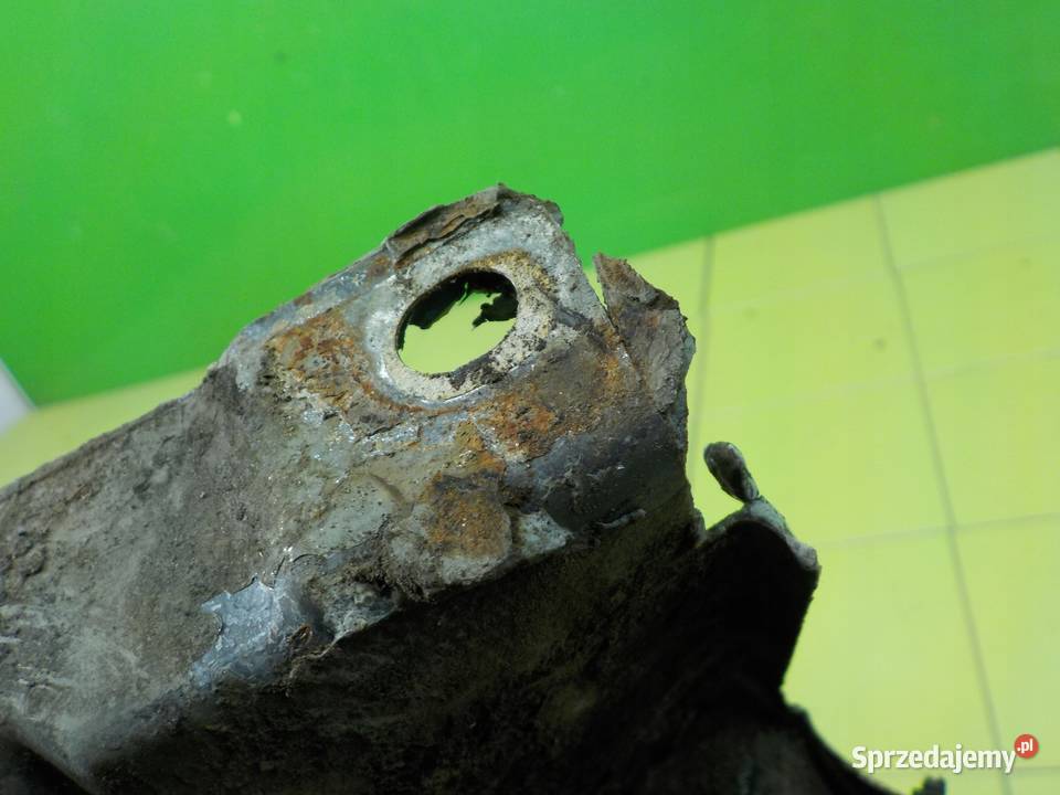 DACIA SANDERO II 12 B 14r 5D blotnik prawy przod Suków