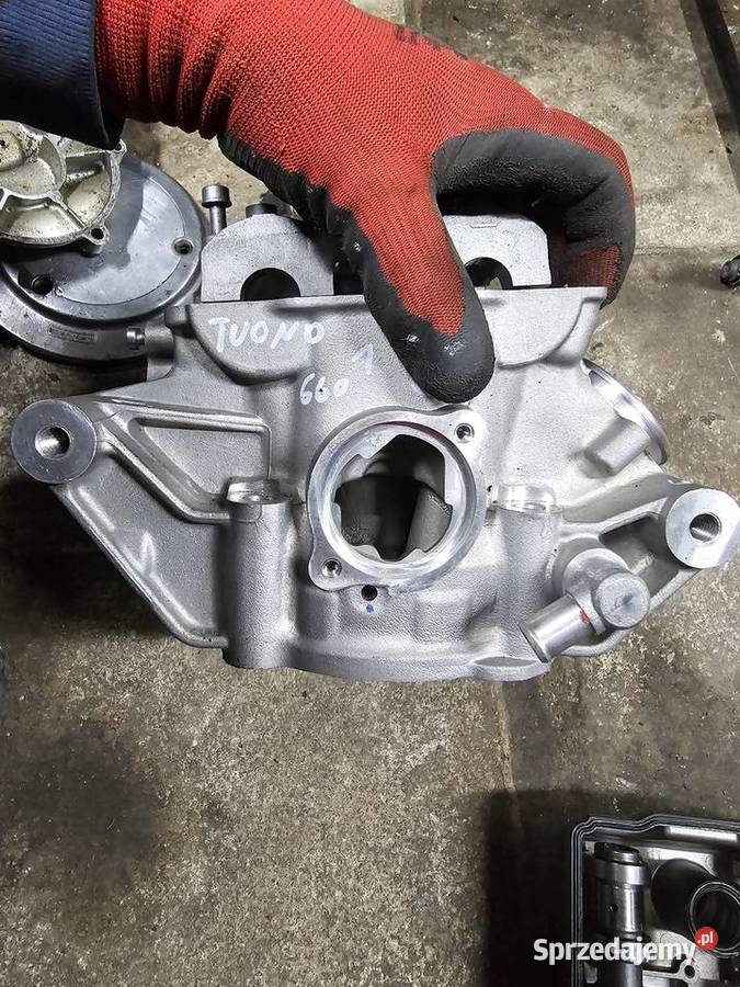 Aprilia RS 660 tuono głowica zawory wałek wałki sprzedam