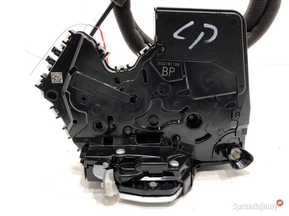 ZAMEK DRZWI LEWY PRZÓD LEXUS LBX Crossover