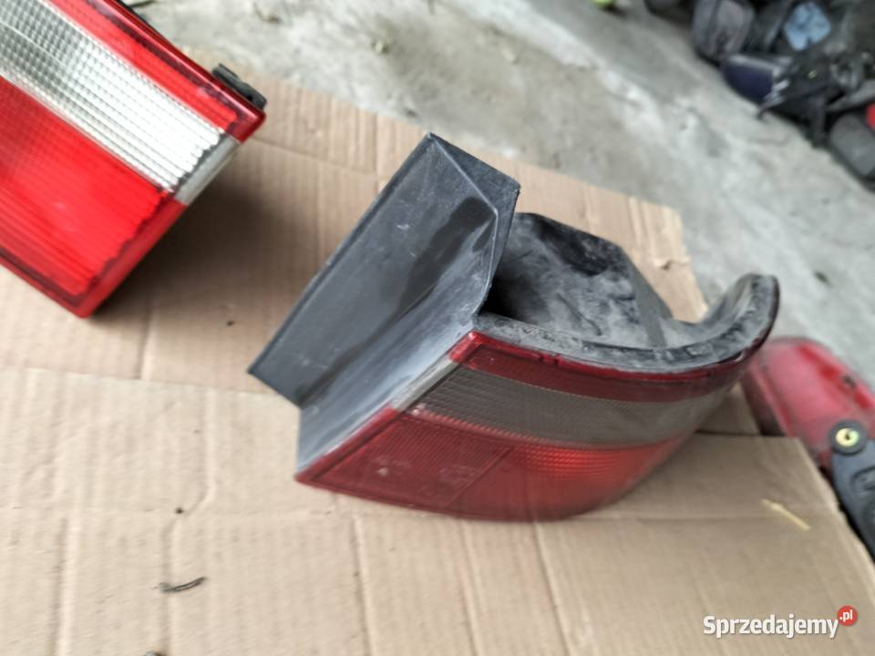 HONDA ACCORD V 5 LAMPA TYŁ TYLNA PRAWA Kamień-Kolonia