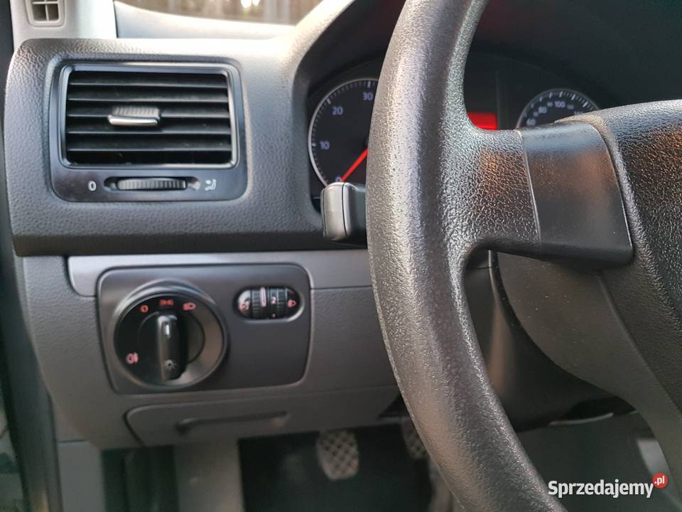 Volkswagen Golf V 19 TDI kombi Samochody osobowe