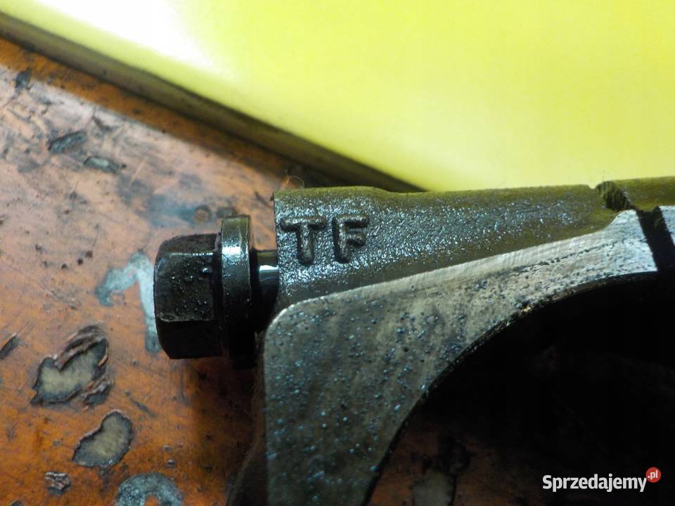 JAGUAR XE XF 20 D 16r 180 204DTD korbowod