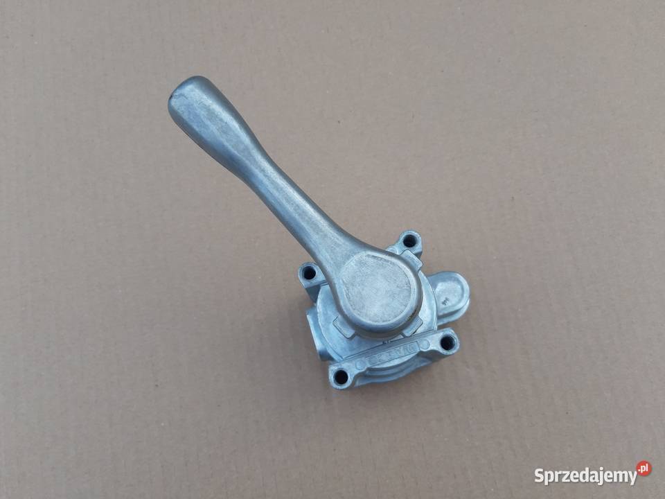 ZAWÓR PODNOSZENIA NACZEPY WABCO 4630321200 Części samochodowe Bieleń sprzedam