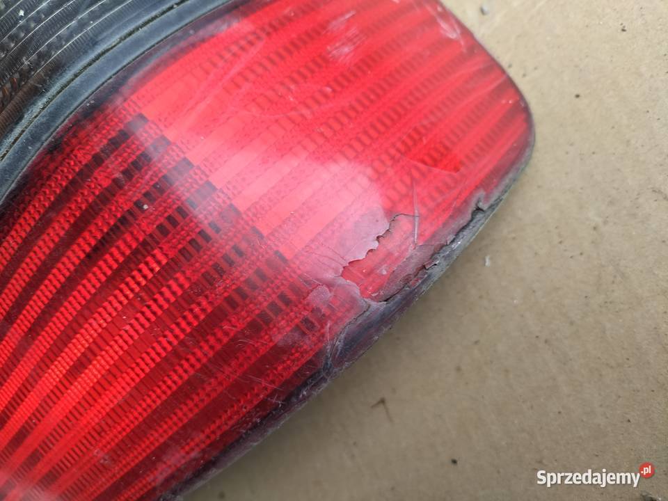 VW VENTO LAMPA TYŁ TYLNA PRAWA LEWA BŁOTNIKA Kamień-Kolonia sprzedam
