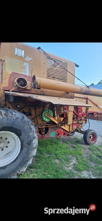 Sprzedam kombajn bizona z056 z roku 1983 Maćkowice
