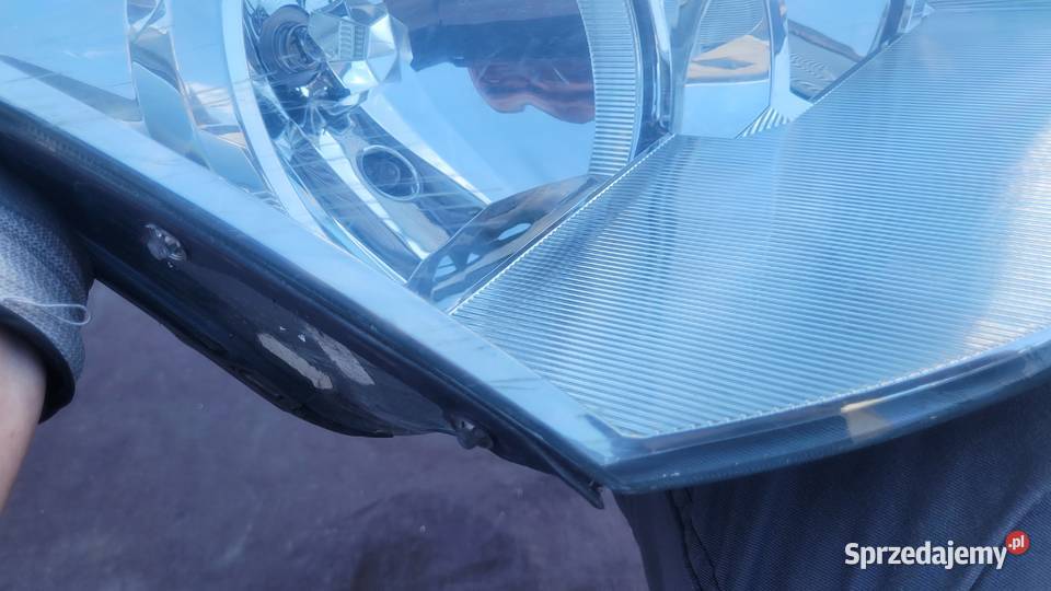 FORD FOCUS MK1 LIFT REFLEKTOR PRAWY LAMPA PRZÓD osobowe Ruda Śląska