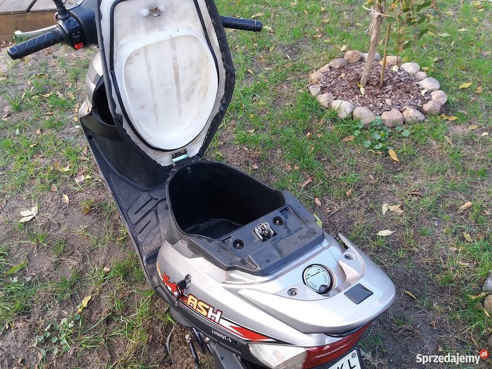 Skuter Baccari XFlash 4T mały przebieg Pozostałe