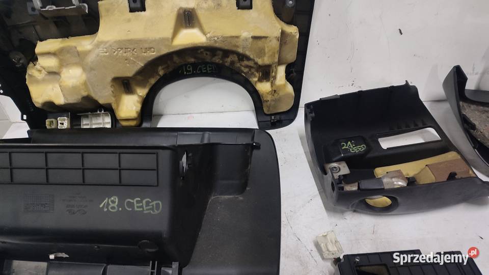 KIA CEED I KOMBI 20 CRDI SCHOWEK OSLONA OBUDOWA świętokrzyskie Włoszczowa