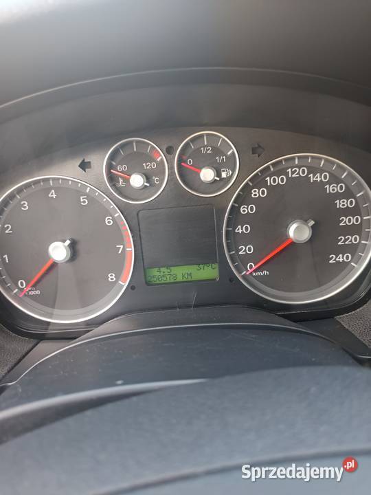 Ford Focus MK2 16 benzyna 115 klima hak manualna Mława