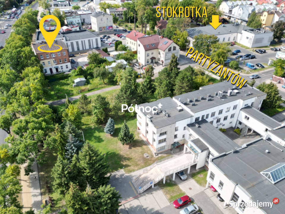 Bezczynszowe mieszkanie w kamienicy w sercu