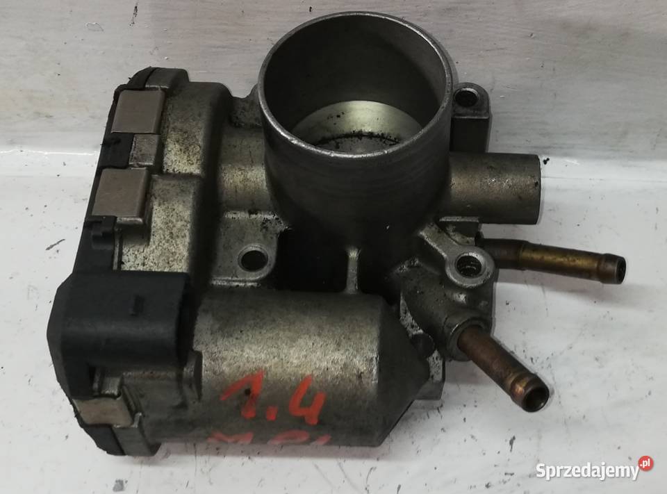 Przepustnica VW 14 MPI 030133062C Suchedniów