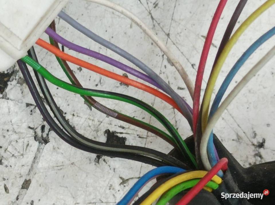 LUSTERKO LEWE 21PIN EUROPA ASYSTENT KAMERKA Motoryzacja sprzedam