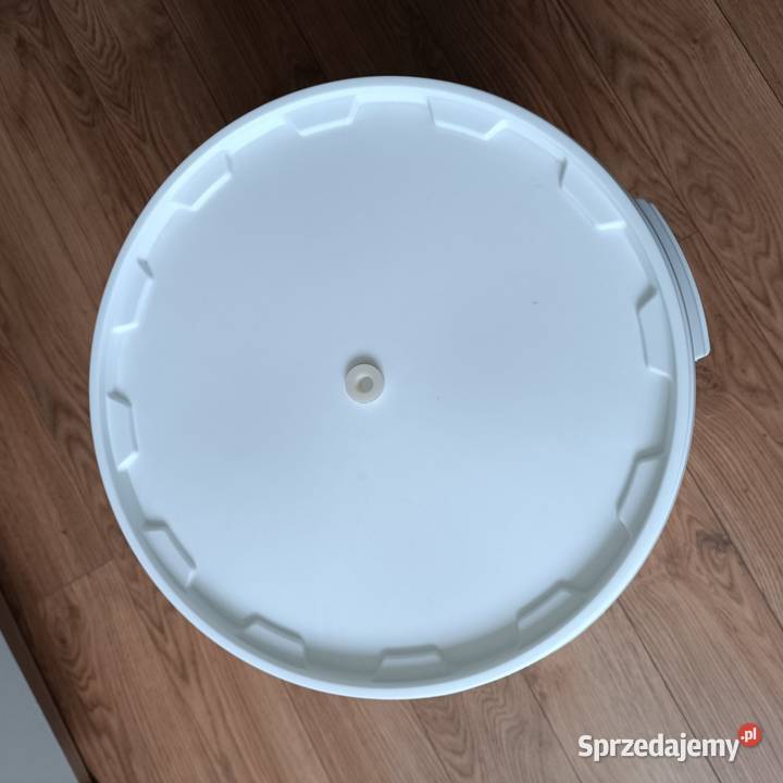 Pojemnik plastikowy z pokrzywką 30L wiadro Wrocław