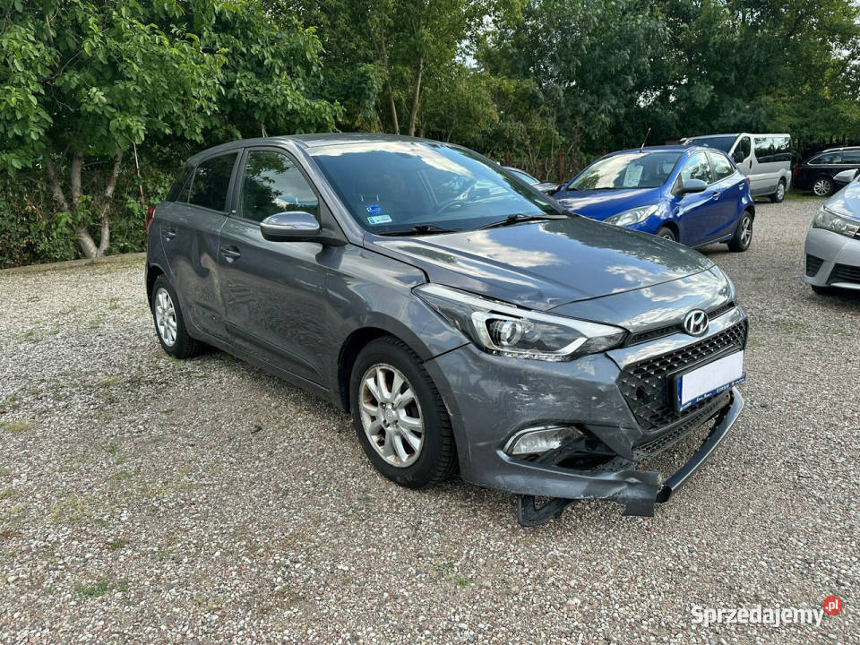 Hyundai i20 Salon PolskaBogata wersjaOdpala autoalarm sprzedam