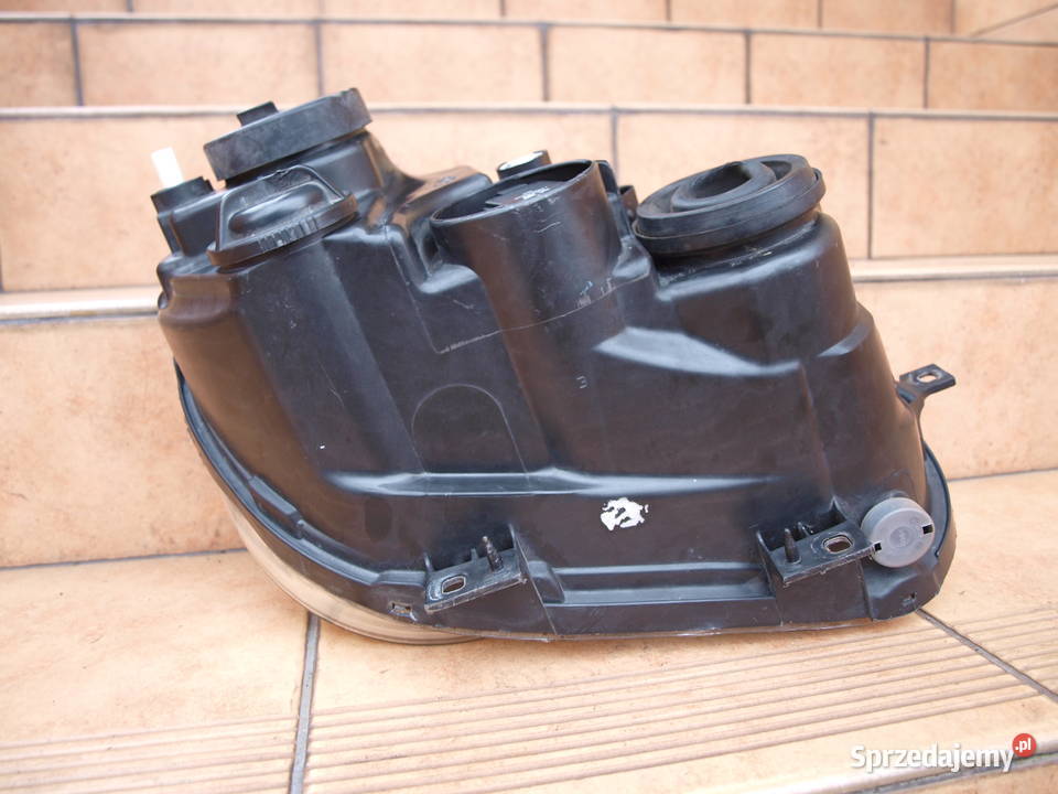 VW Polo lampa lewa przód 2001 2005r europa osobowe Oświetlenie Kalisz sprzedam