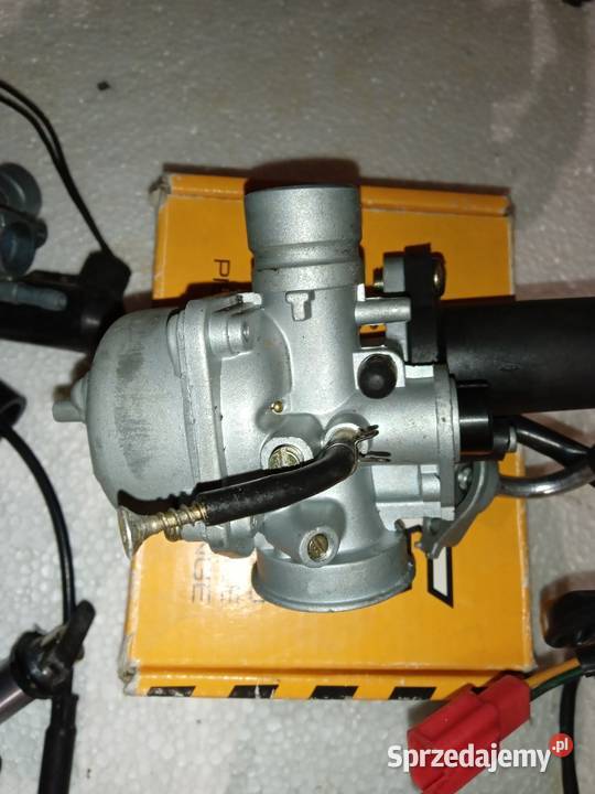 Gaźniki Mikuni 175 TC119001 używane uszkodzone łódzkie Łódź