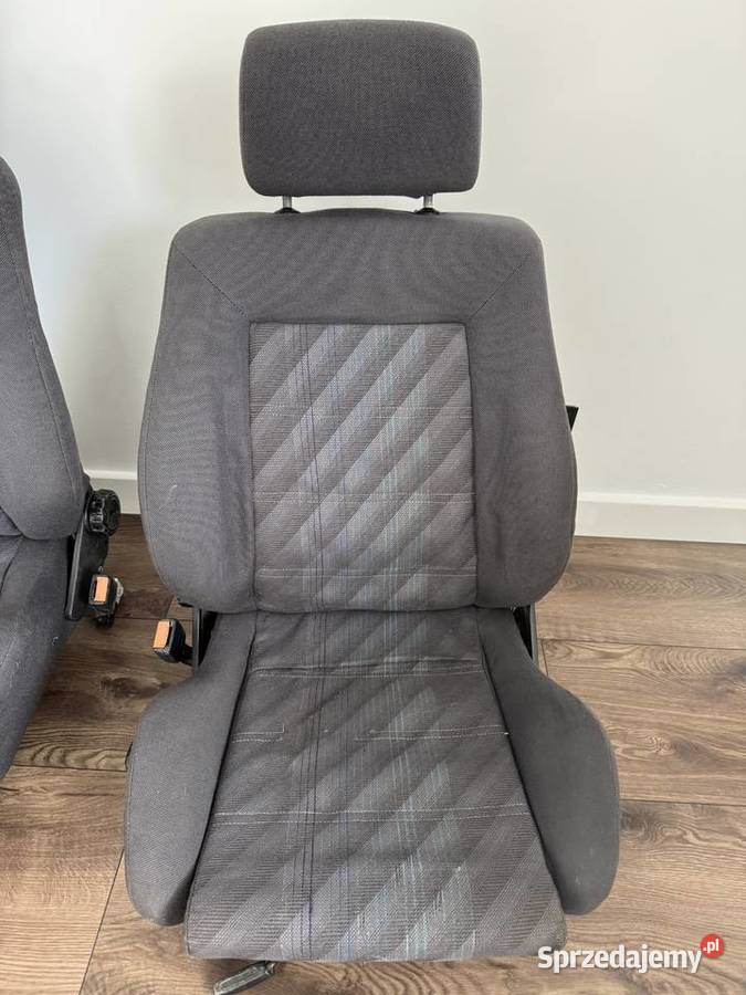 Golf 2 II siedzenia fotel tapicerka GTI g60 dolnośląskie