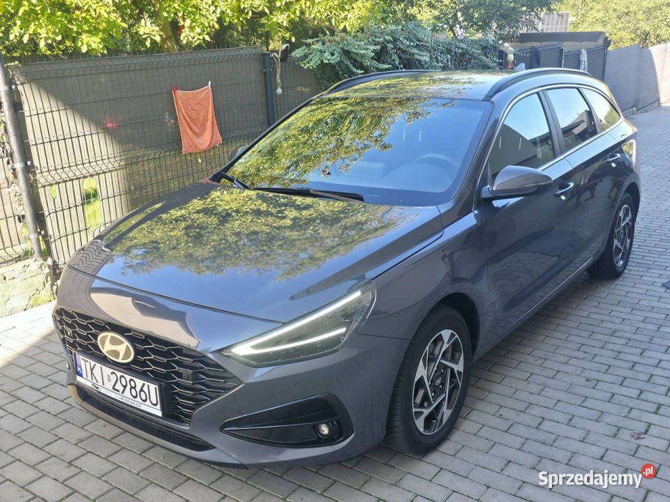 Hyundai i30 15 Benzyna Serwisowany Gwarancja świętokrzyskie Piekoszów