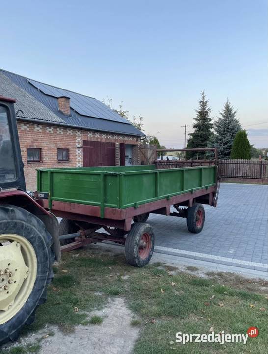 Rozrzutnik obornika Rozrzutniki obornika Skrzynice-Kolonia