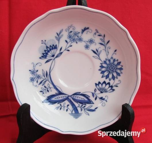 Fikizanka ze spodkiem wzór cebulowy Marienbad Porcelana i szkło Koszalin