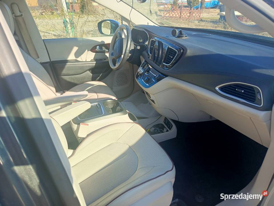 Chrysler Pacifica Limited mazowieckie Zegrze Południowe