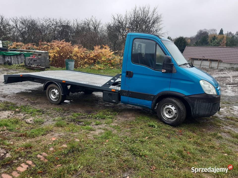 Iveco Daily 30 180 2009r autolaweta nowy najazd diesel dolnośląskie Strupina