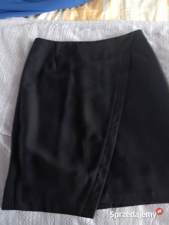 CZARNA ŚWIETNA SPÓDNICA Bez wzoru Wodzisław Śląski