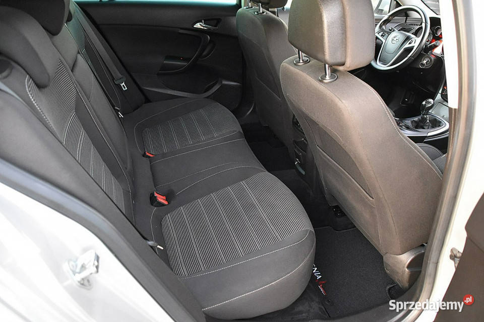 Opel Insignia 16T 180 Navi Alu Gwarancja A lakier metallic Nowe Kucice