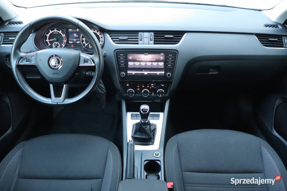 Skoda Octavia 15 TSI gniazdo USB śląskie Zabrze