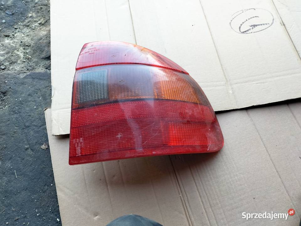 ASTRA F SEDAN LAMPA TYŁ TYLNA PRAWA osobowe Kamień-Kolonia sprzedam