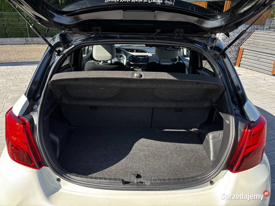 Yaris 2017 98000 Hybrid małopolskie
